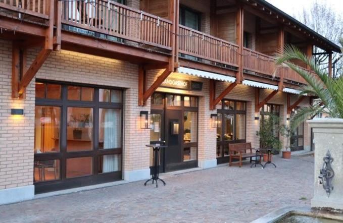 Hotel Breiti Bachenbulach Luaran gambar